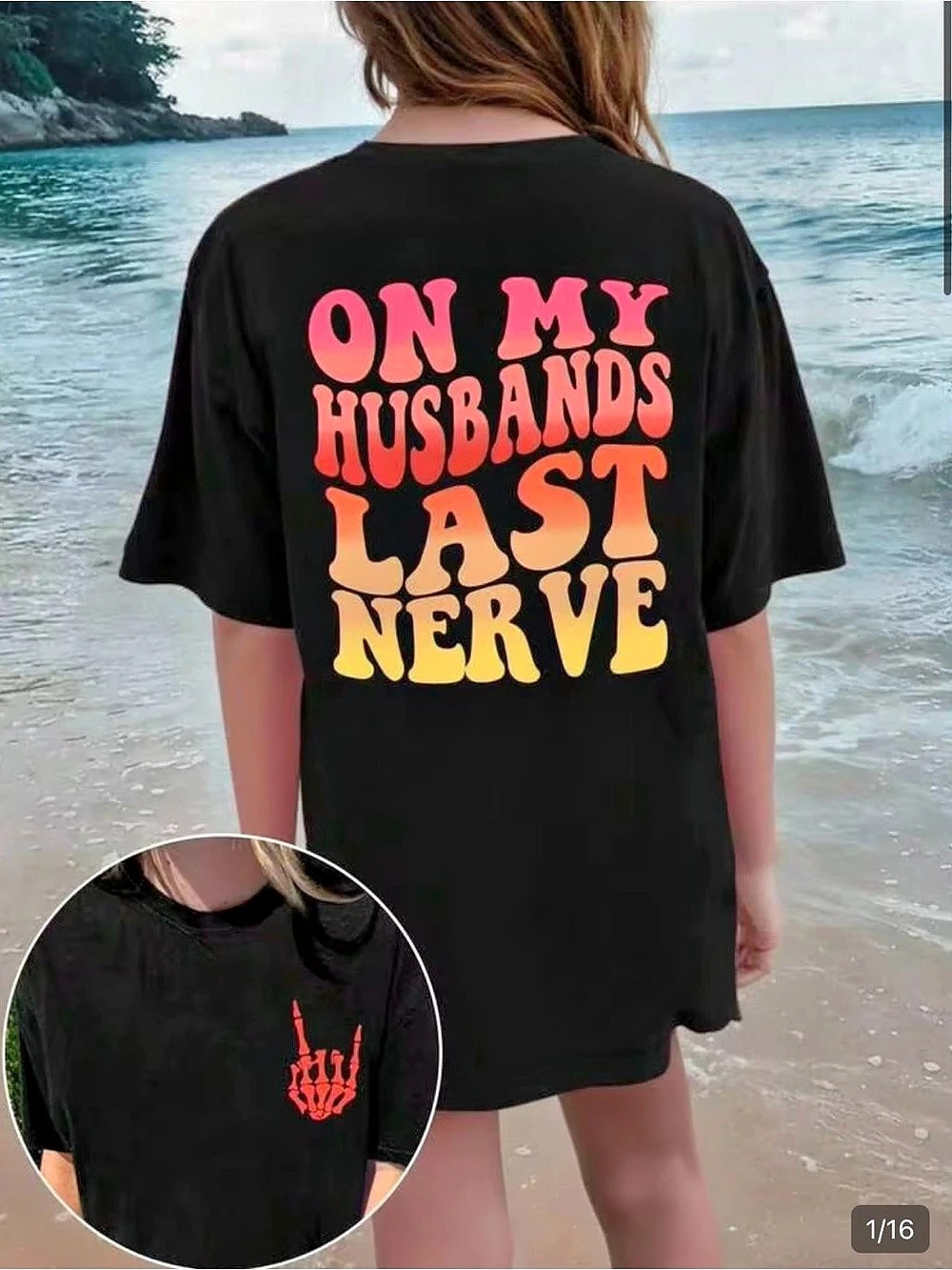 Graphic Short Sleeve Tee in Black Like New